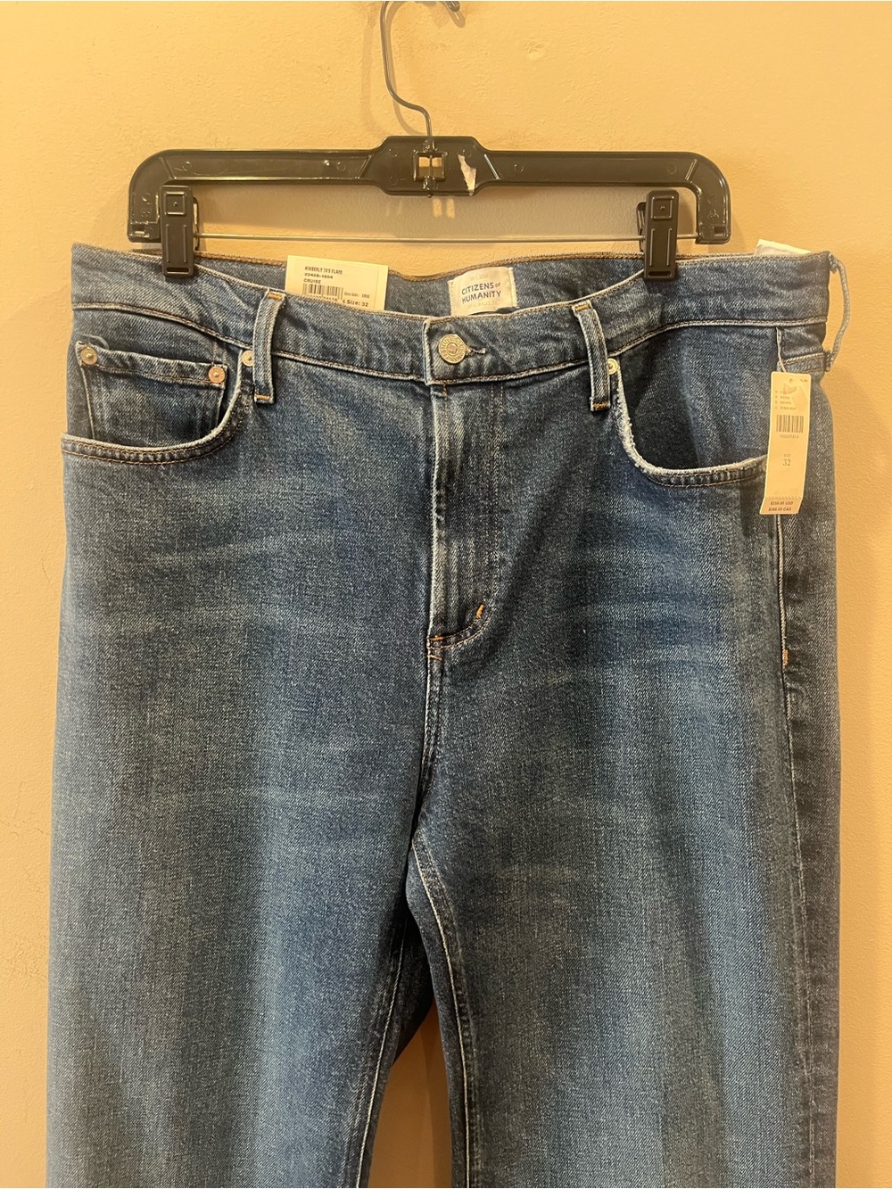 NEW Citizens of Humanity Kimberly 70s Mid-Rise Flare Jeans in Cruise, Size 32 - Picture 4 of 7